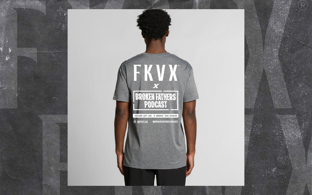 ACTIVE SPORTWEAR TEE