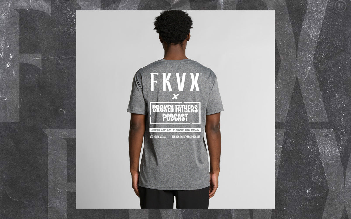 ACTIVE SPORTWEAR TEE